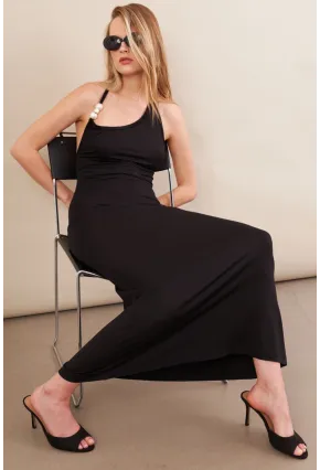 Kadın Siyah İnci Aksesuarlı Maxi Elbise EY3105