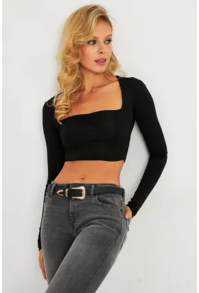 Kadın Siyah Kare Yaka Büzgülü Crop Bluz B5057
