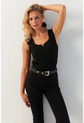 Kadın Siyah Kare Yaka Triko Bluz SMT243