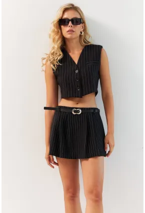 Kadın Siyah Kemerli Şort Etek TW60237