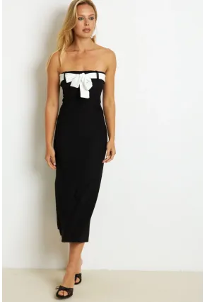 Kadın Siyah Kontrast Kemerli Maxi Elbise EY2826