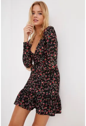 Kadın Siyah Kruvaze Volanlı Mevsimlik Skater Elbise EY1027