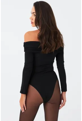 Kadın Siyah Madonna Yaka Çıtçıtlı Body CG388