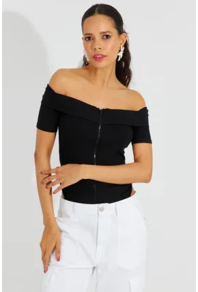 Kadın Siyah Madonna Yaka Fermuarlı Bluz B2542