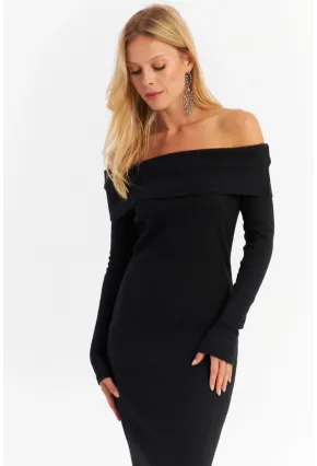 Kadın Siyah Madonna Yaka Kaşkorse Maxi Elbise HOL1