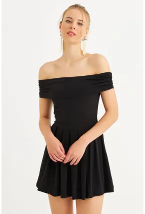 Kadın Siyah Madonna Yaka Midi Elbise MON1262-1