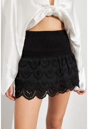 Kadın Siyah Nakışlı Mini Etek ZH111