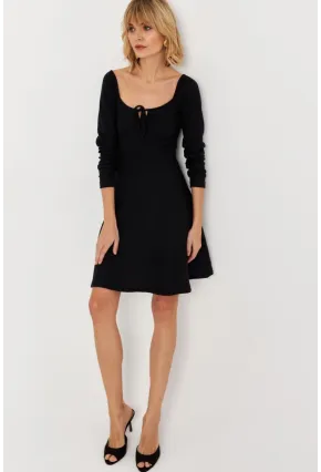 Kadın Siyah Önü Bağlamalı Mini Elbise TF59