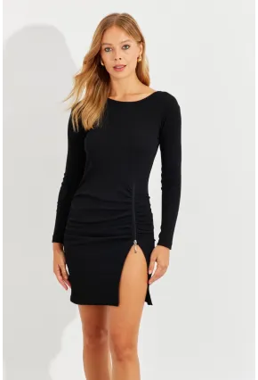 Kadın Siyah Önü Büzgülü Fermuarlı Kaşkorse Mini Elbise EY2561
