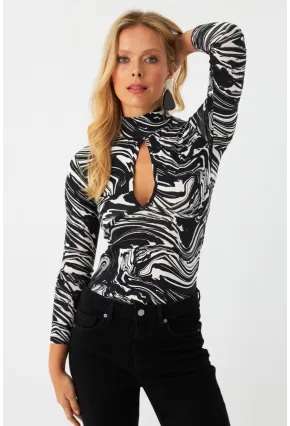 Kadın Siyah Önü Damla Desenli Bluz LPP1236