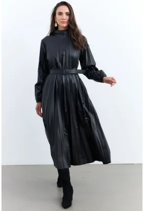 Kadın Siyah Pileli Kemerli Maxi Elbise MALZ99