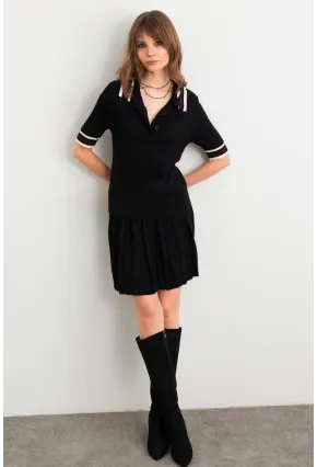 Kadın Siyah Polo Yaka Etekli Takım SF2558