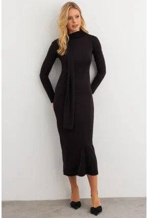 Kadın Siyah Şal Detaylı Midi Elbise EY3010