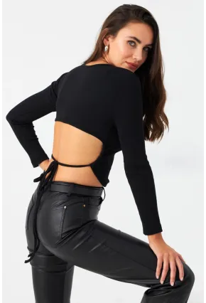 Kadın Siyah Sırt Bağlamalı Kaşkorse Bluz AYD388