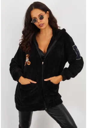 Kadın Siyah Sırt Baskılı Kapüşonlu Peluş Mont BK231123