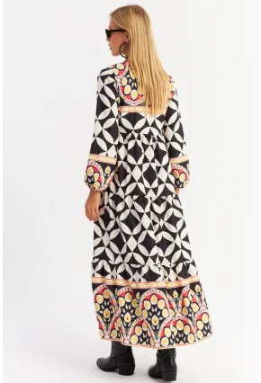 Kadın Siyah Volanlı Desenli Maxi Elbise MYLE14