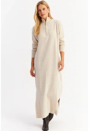 Kadın Taş Yakası Fermuarlı Triko Maxi Elbise MNUV10