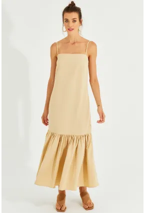 Kadın Vanilya Eteği Volanlı Askılı Midi Elbise MEN2001