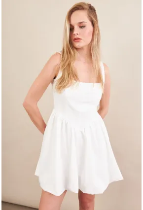Kadın Beyaz Askılı Mini Balon Elbise ERL105