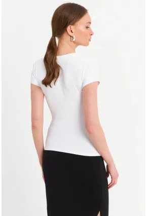 Kadın Beyaz Basic T-Shirt FLS07