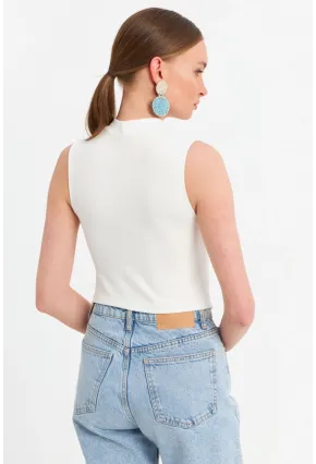 Kadın Beyaz Kolsuz Crop Bluz ZH07