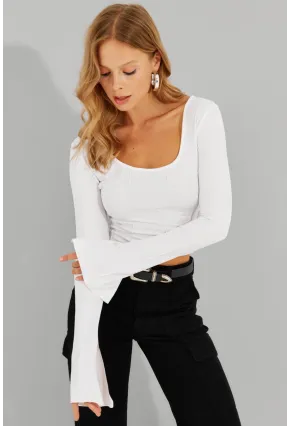 Kadın Beyaz Ön Arka U Crop Bluz CG302