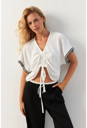 Kadın Beyaz Önü Büzgülü Bluz XL2039