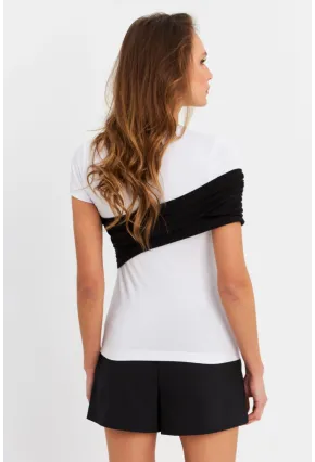 Kadın Beyaz-Siyah Çapraz Bloklu Bluz EY3073
