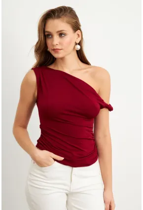 Kadın Bordo Asimetrik Kol Bluz VA100