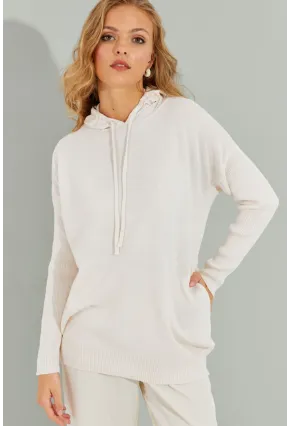 Kadın Ekru Kapüşonlu Cepli Triko Kazak YZ520