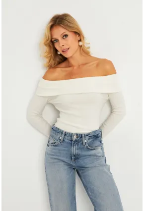 Kadın Ekru Madonna Yaka Bluz CG377