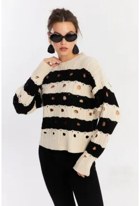 Kadın Ekru-Siyah Çizgili Yırtık Triko Kazak PP2342