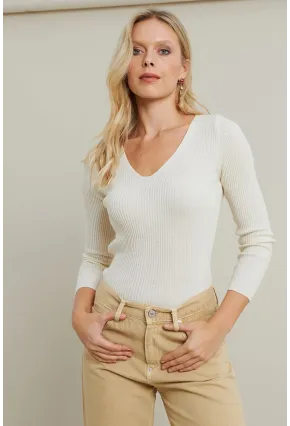 Kadın Ekru V Yaka Triko Bluz YV284