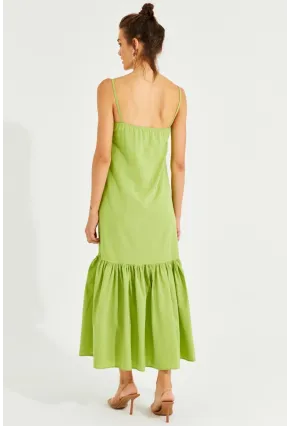 Kadın Fıstık Yeşil Eteği Volanlı Askılı Midi Elbise MEN2001
