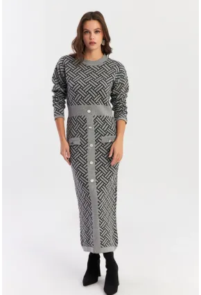 Kadın Gri-Siyah Düğme Aksesuarlı Desenli Maxi Elbise NUV41