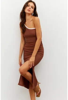 Kadın Kahverengi Biyeli Tek Omuz Yırtmaçlı Midi Elbise RMZ21041