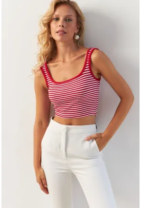 Kadın Kırmızı Kare Yaka Çizgili Bluz XL2036