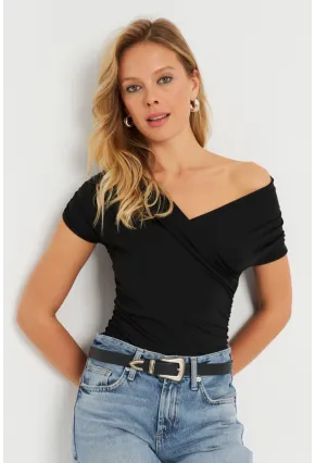 Kadın Kruvaze Büzgülü Bluz Siyah EY2725