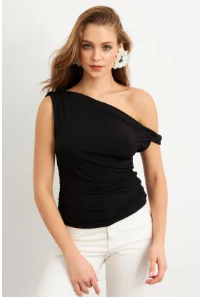 Kadın Siyah Asimetrik Kol Bluz VA100