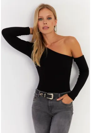 Kadın Siyah Asimetrik Kollu Kaşkorse Bluz HOR1