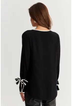 Kadın Siyah-Beyaz Kontrast Biyeli Dokuma Bluz YLE617