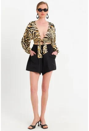 Kadın Siyah Cepli Şort ROP103