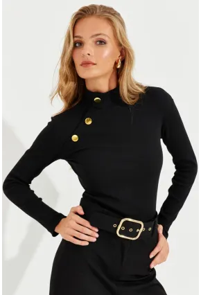 Kadın Siyah Düğme Aksesuarlı Kaşkorse Bluz EY2579