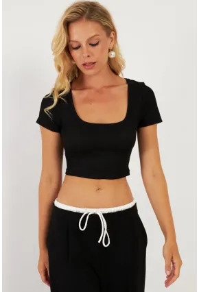 Kadın Siyah Kare Yaka Crop Bluz CG360