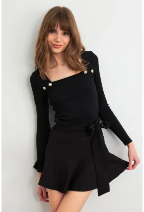 Kadın Siyah Kare Yaka Düğme Detaylı Bluz TF49