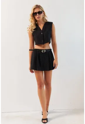 Kadın Siyah Kemerli Şort Etek TW60237