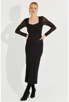 Kadın Siyah Kolları Tül Midi Elbise EY2599