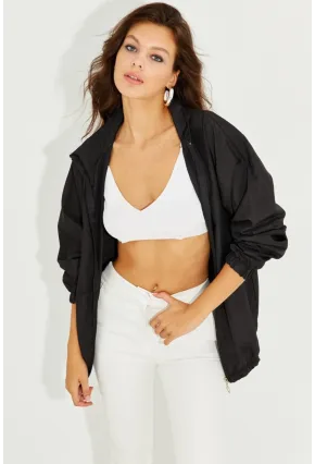 Kadın Siyah Mevsimlik İnce Yağmurluk MEN2005