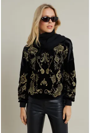 Kadın Siyah Nakışlı Kadife Sweatshirt MQS1229