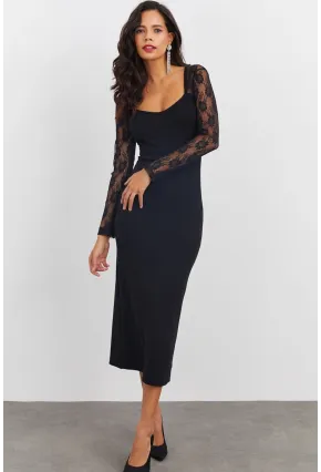 Kadın Siyah Sırtı Dantel Midi Elbise EY2485